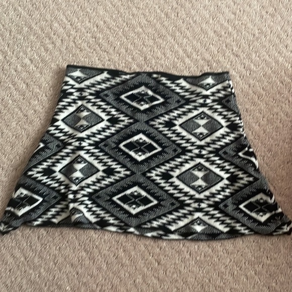 Print mini skirt - Picture 3 of 3